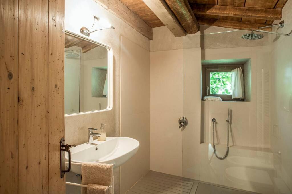 Betta - Newly Renovated Lake-View Terrace Apartment, Peaceful And Silent Surroundings Toscolano Maderno Exteriör bild